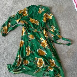 Alice + Olivia Green and Gold Festive Dress